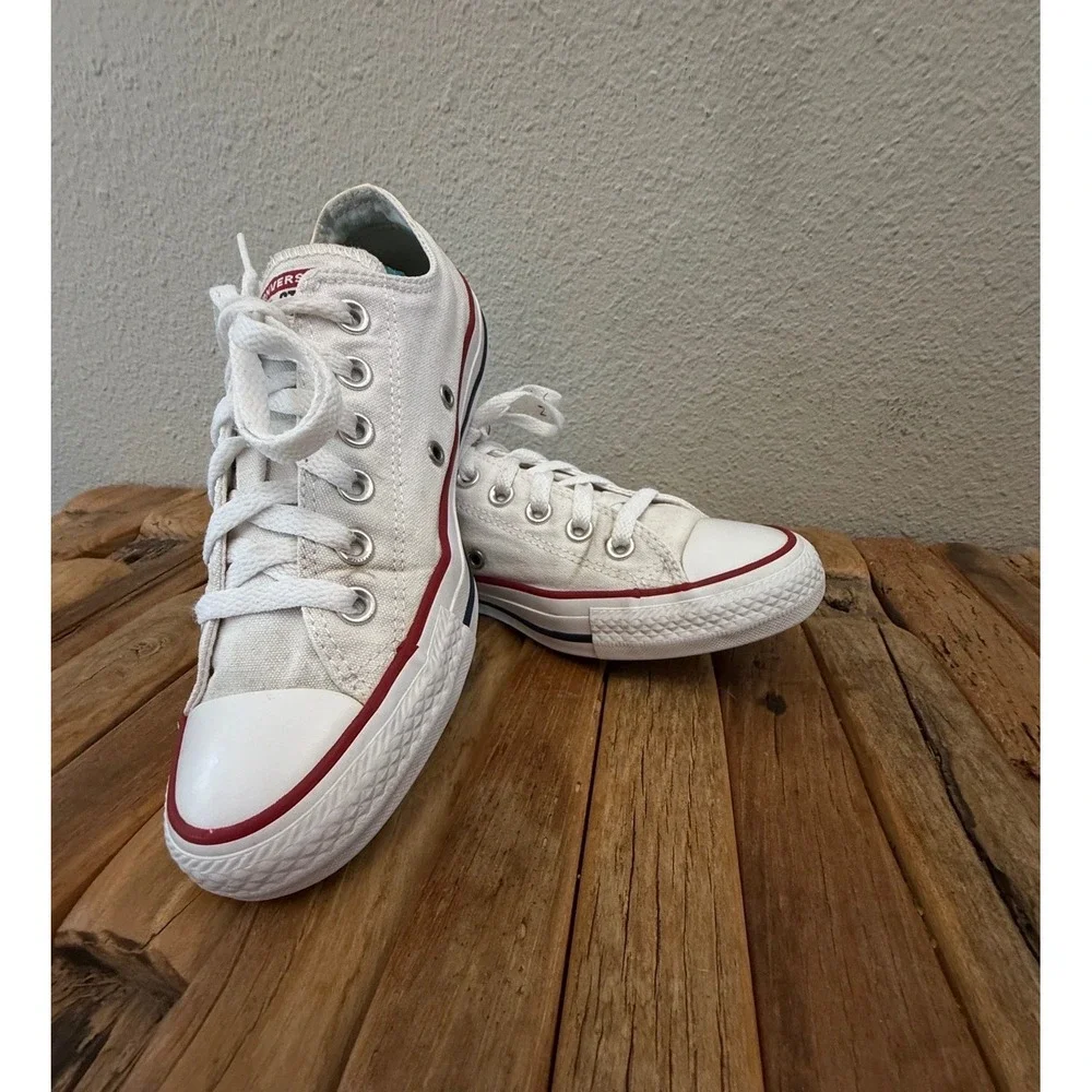 Converse classic low